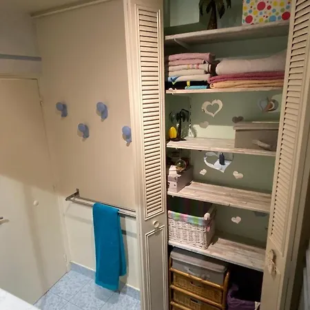 Sweet 1mn Train Rer A Et 10mn De Paris Apartment Houilles